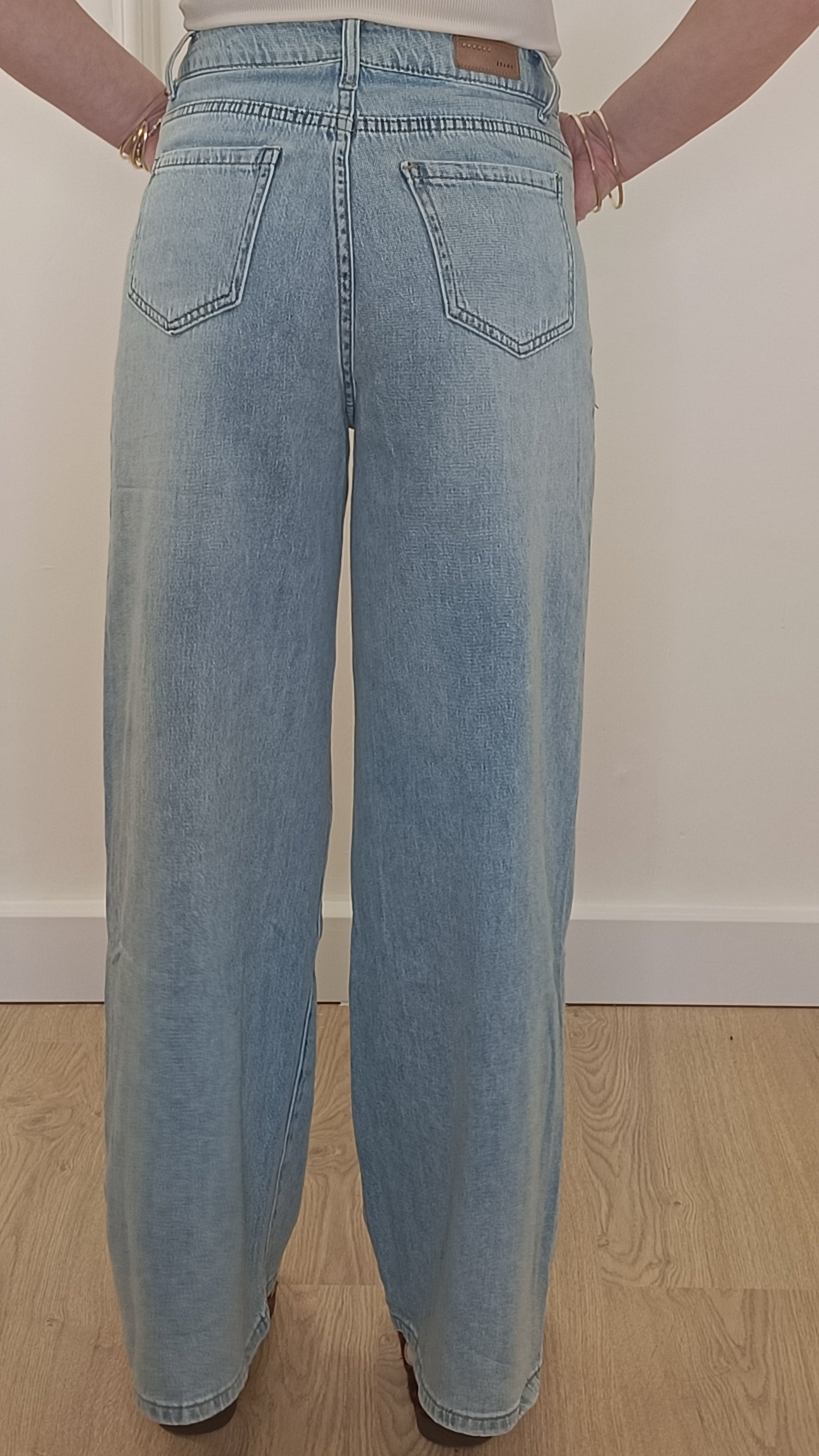 JEANS LIGHT