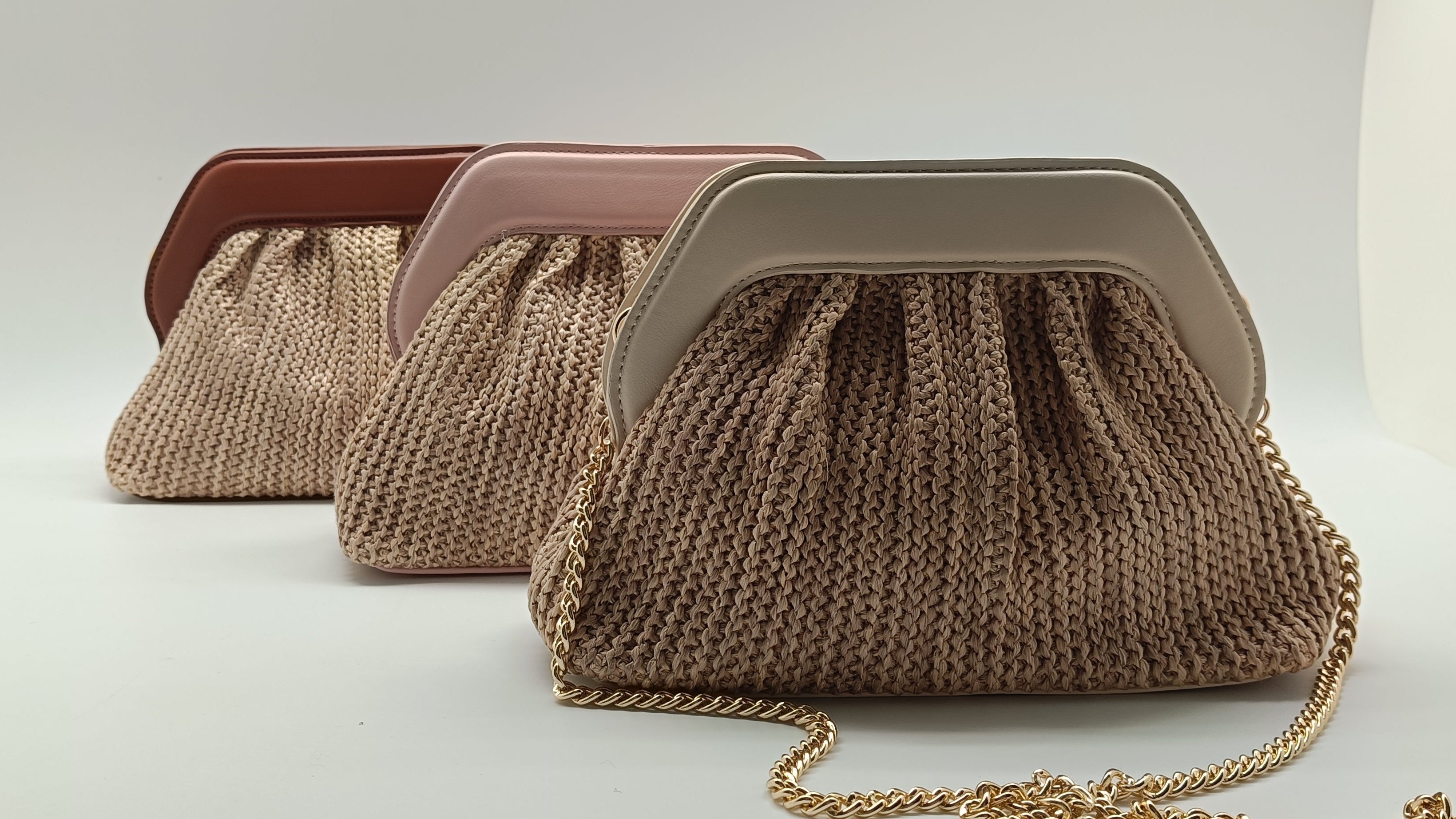 BORSA JUTA