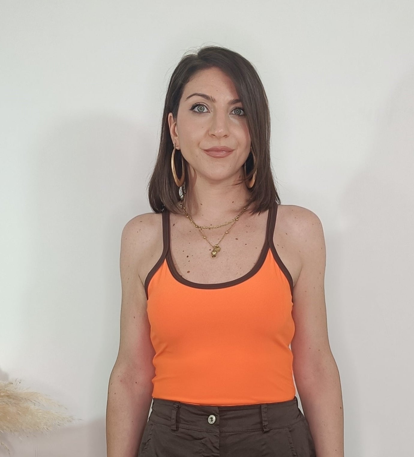 BODY CONTRAST